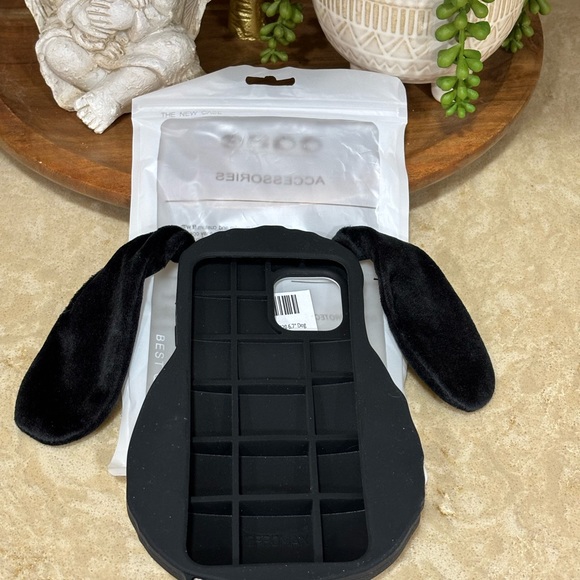 🌷TopFunny 3D Snoopy Silicone 12 Pro Max Phone Case - Picture 4 of 7